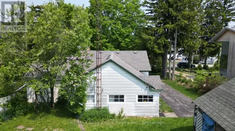 19 Mill Street Northern Bruce Peninsula ON N0H 1W0