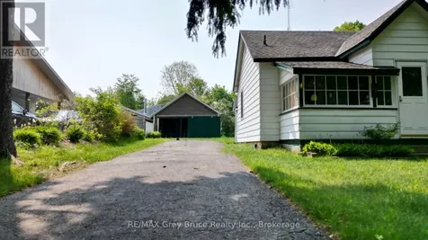 19 Mill Street Northern Bruce Peninsula ON N0H 1W0
