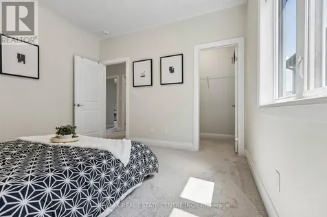 294 Chokecherry Crescent Waterloo ON N2V 0H1