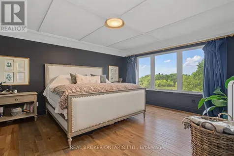 422 Rideau River Street Waterloo ON N2V 2Y4