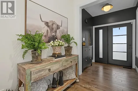 422 Rideau River Street Waterloo ON N2V 2Y4