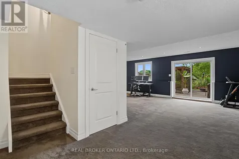 422 Rideau River Street Waterloo ON N2V 2Y4