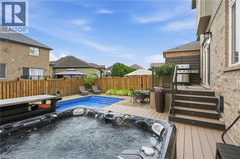 78 Waterberry Trail Hamilton ON L9C 0B2