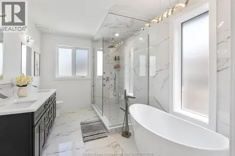 155 Grandview Avenue Kingsville ON N9Y 0C8