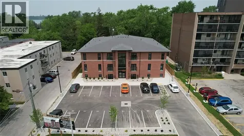 6550 Wyandotte Street Windsor ON N8S 1P2