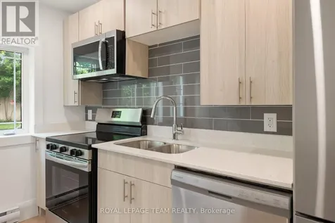 143 St Andrew Street Ottawa ON K1N 5G3