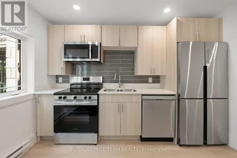 143 St Andrew Street Ottawa ON K1N 5G3