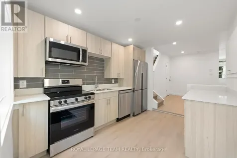 143 St Andrew Street Ottawa ON K1N 5G3