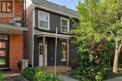 143 St Andrew Street Ottawa ON K1N 5G3