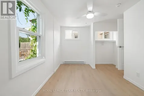 143 St Andrew Street Ottawa ON K1N 5G3