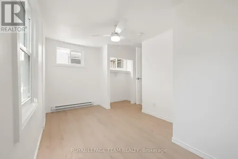 143 St Andrew Street Ottawa ON K1N 5G3