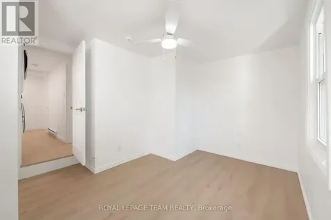 143 St Andrew Street Ottawa ON K1N 5G3