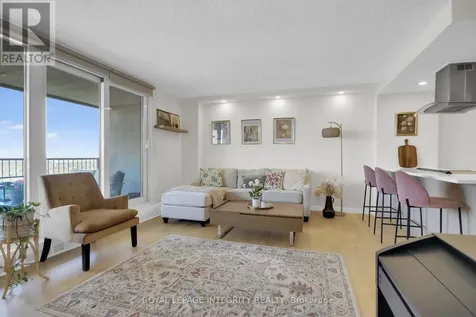 1785 Frobisher Lane Ottawa ON K1G 3T7
