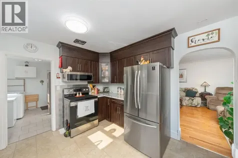 13 Canary Crescent Wallaceburg ON N8A 1A4