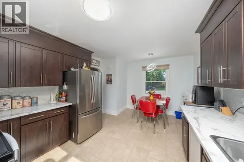 13 Canary Crescent Wallaceburg ON N8A 1A4