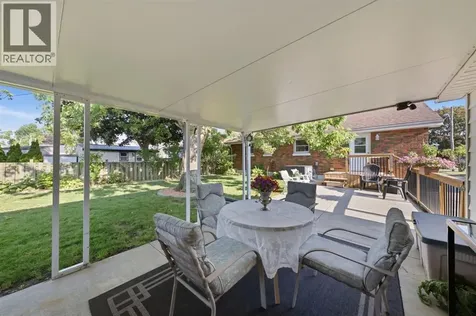 13 Canary Crescent Wallaceburg ON N8A 1A4