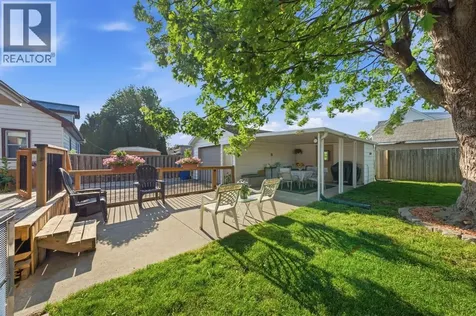 13 Canary Crescent Wallaceburg ON N8A 1A4
