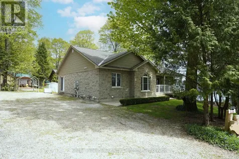2 2nd Avenue South Bruce Peninsula ON N0H 2T0