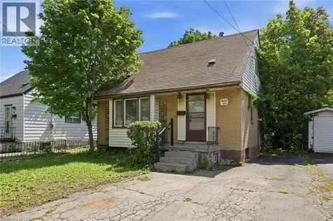 34 Eaton Place Hamilton ON L8H 1N7