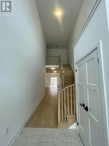 43 Wheatfield Road Barrie ON L9J 0T5