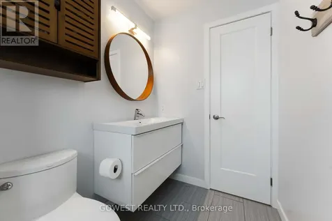 94 Fieldgate Drive Ottawa ON K2J 1T9