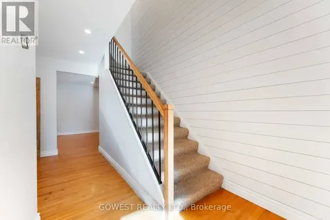 94 Fieldgate Drive Ottawa ON K2J 1T9