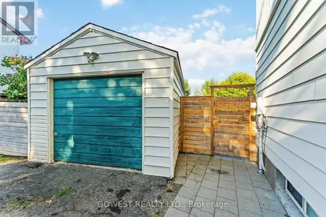 94 Fieldgate Drive Ottawa ON K2J 1T9