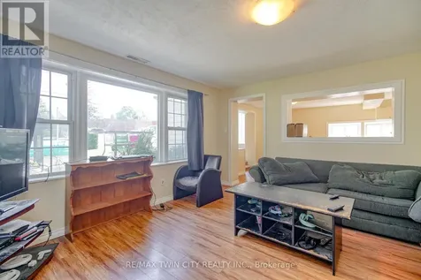 13 Brooklyne Road Cambridge ON N1R 1C4