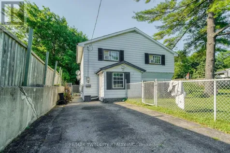 13 Brooklyne Road Cambridge ON N1R 1C4
