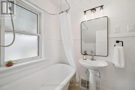 188 Wentworth Avenue Kitchener ON N2M 3S4