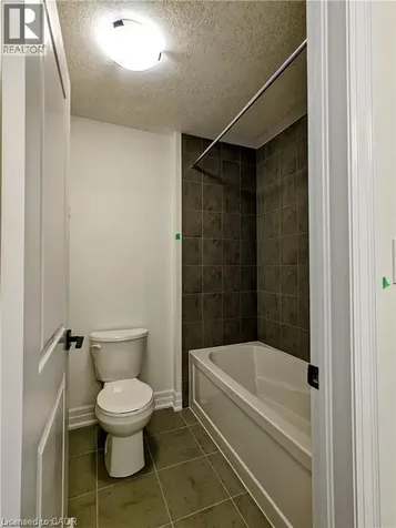 544 Nathalie Crescent Kitchener ON N2E 0H8