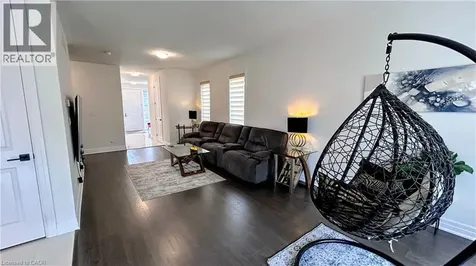 544 Nathalie Crescent Kitchener ON N2E 0H8