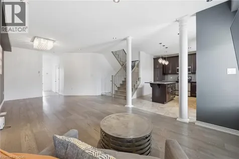 44 Springwood Drive Stoney Creek ON L8J 0C3