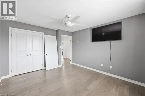 44 Springwood Drive Stoney Creek ON L8J 0C3