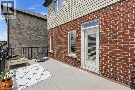 44 Springwood Drive Stoney Creek ON L8J 0C3