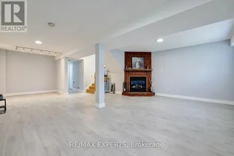 72 Donald Crescent Wasaga Beach ON L9Z 1E3