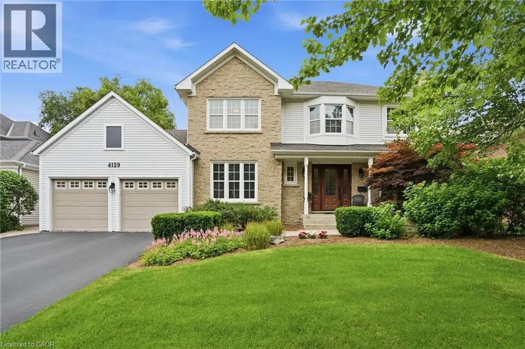 4129 Millcroft Park Drive Burlington ON L7M 3V1