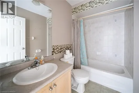 23 Stowe Terrace Brantford ON N3T 6P4