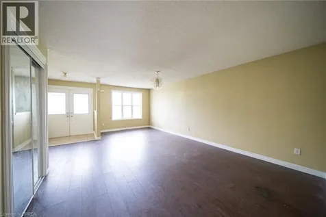23 Stowe Terrace Brantford ON N3T 6P4