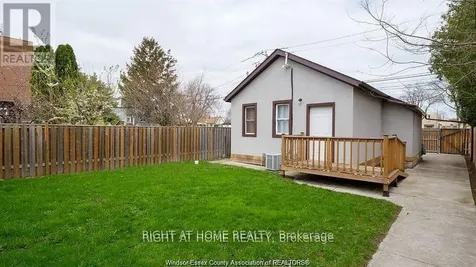 762 Aylmer Avenue East Windsor ON N9A 1V3