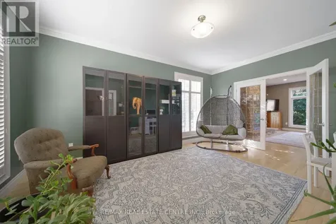 112 Dirksen Court Kitchener ON N2P 2M1