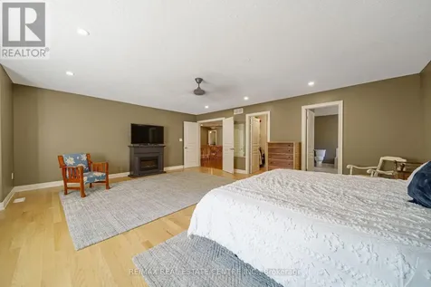 112 Dirksen Court Kitchener ON N2P 2M1