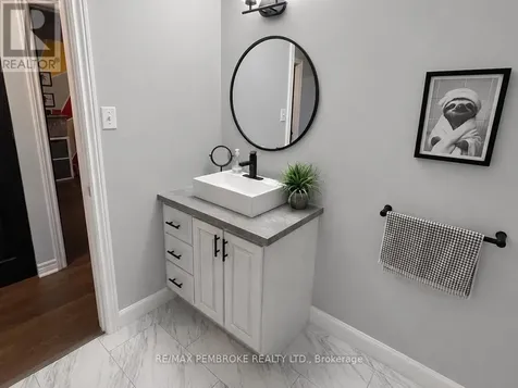 180 Garden Street Pembroke ON K8A 2H3