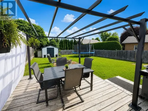 180 Garden Street Pembroke ON K8A 2H3
