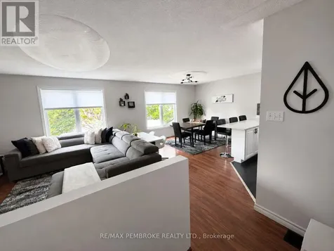 180 Garden Street Pembroke ON K8A 2H3