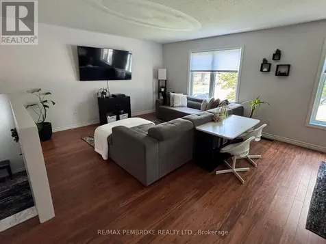 180 Garden Street Pembroke ON K8A 2H3