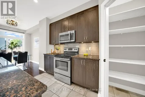 261 Brambling Way Ottawa ON K2J 0E4