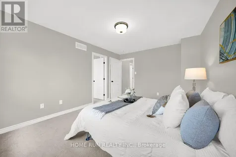 261 Brambling Way Ottawa ON K2J 0E4