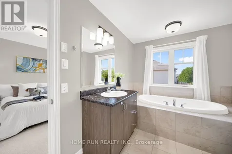 261 Brambling Way Ottawa ON K2J 0E4