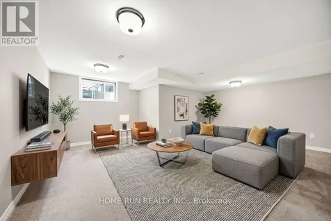 261 Brambling Way Ottawa ON K2J 0E4